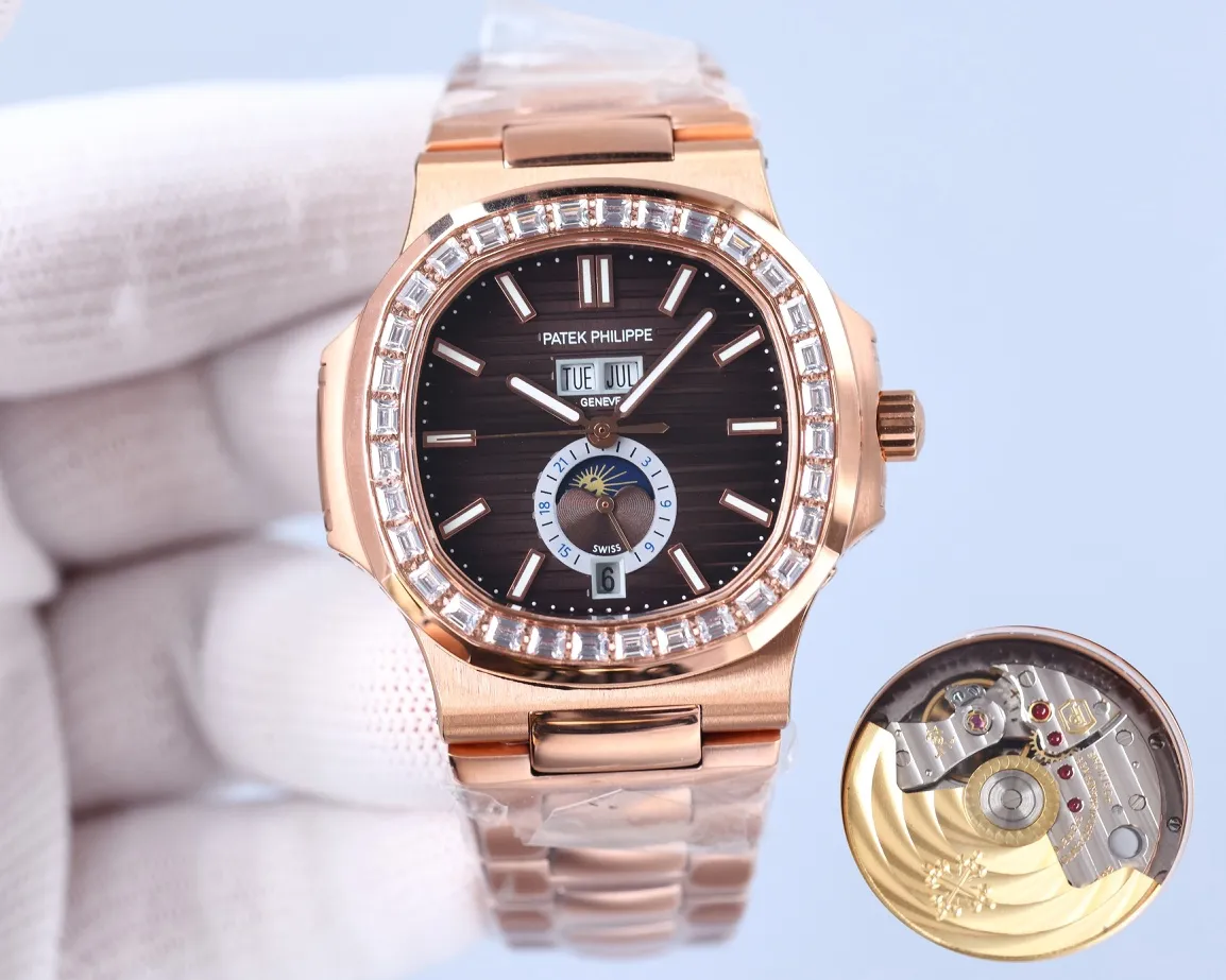 Patek Philippe Sporty Elegance Series 5726/1A-014 1. The structure of the case is the same as the original one. The hole on the case is beveled. When the screw is screwed in, it will move downward to tighten the front cover. The three-layer waterproof ring screw-in crown makes the case super waterproof. 2. The replica movement in the 3.0 era is modified to Cal.324 S QA LU 24 H movement 3. The steel strap has good texture, can be bent flexibly, and is comfortable to wear. It does not have the bending range of some versions on the market that is not enough to wear on small wrists, and the strap cannot be bent. The buckle is made of spring steel and has good elasticity. 4. Functions include three-hand time display, month and week calendar display, and moon phase 24h display. The functions are real and usable. The quick adjustment position of the month and week is different from other versions on the market and remains consistent with the original.